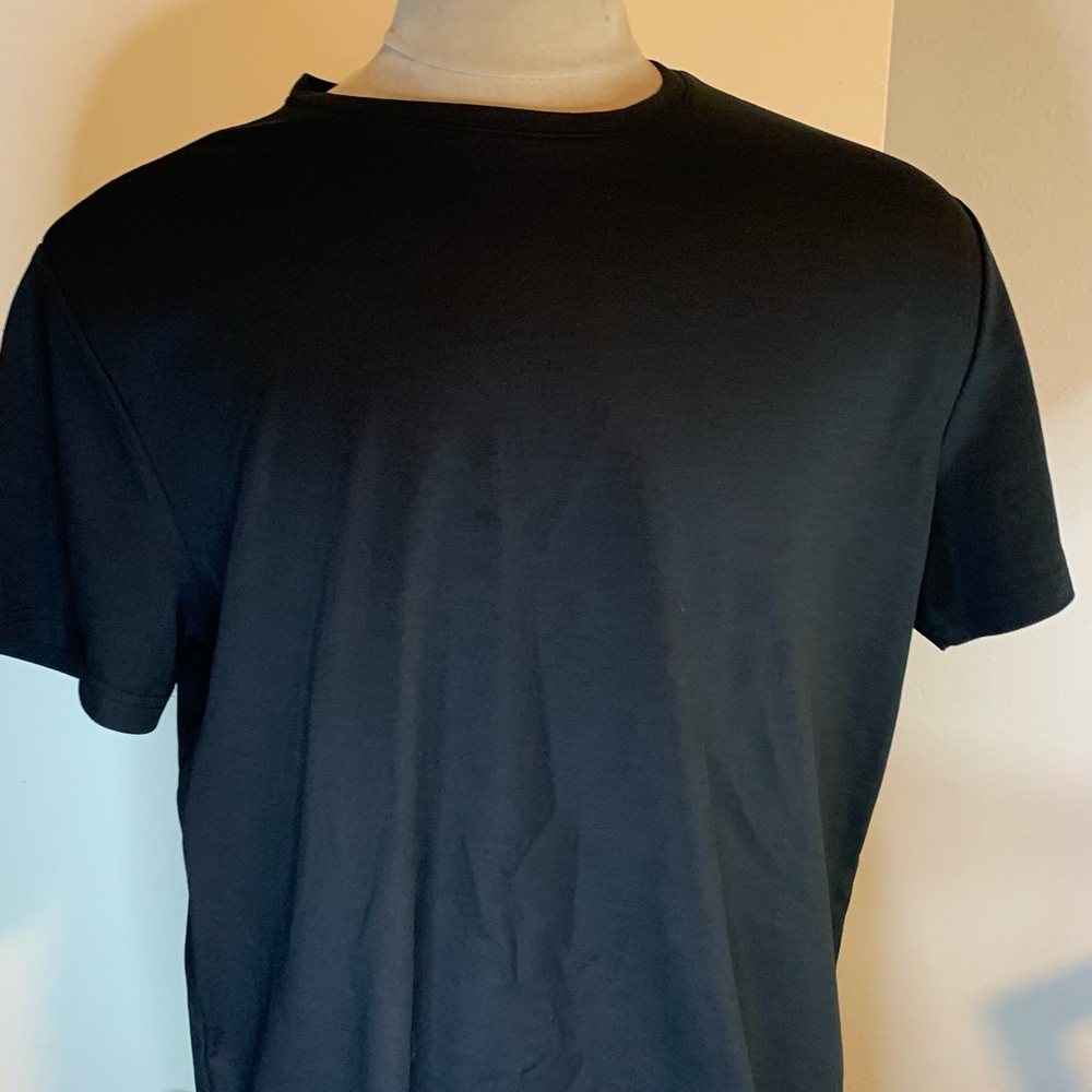 Kenneth Cole Black Short Sleeve Tee.men’s 
Size XL - Picture 2 of 7